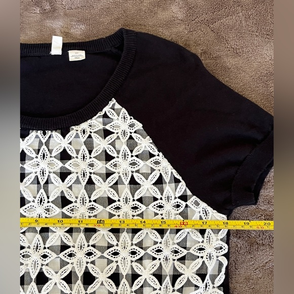 Moth White Geometric Print All Day Wear T-Shirt size M - Picture 11 of 12